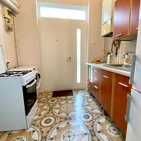 Km 0 Apartment *